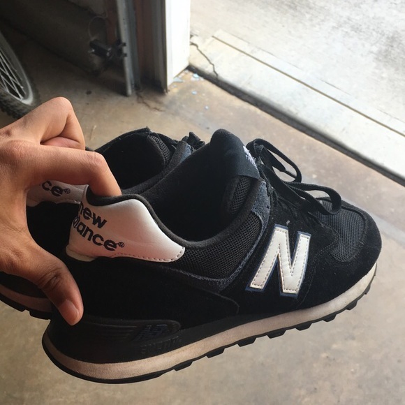 New Balance Other - New Balance Classic 574 Sz. 9